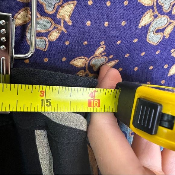 🦋5/20$🦋 striped wide leg pants - Picture 8 of 9